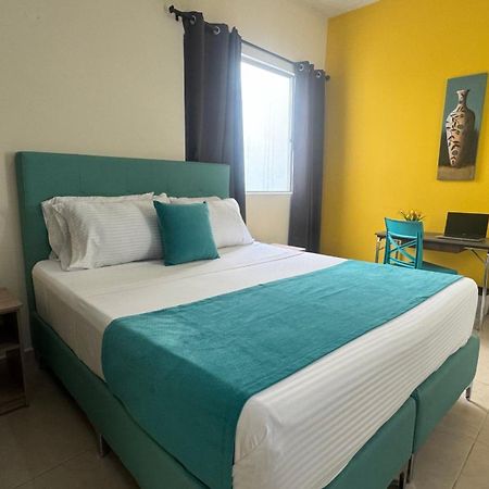 Hotel Cataluna - Soluciones Hoteleras Pereira Buitenkant foto