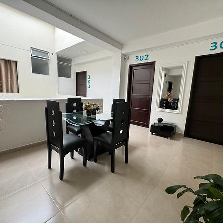 Hotel Cataluna - Soluciones Hoteleras Pereira Buitenkant foto