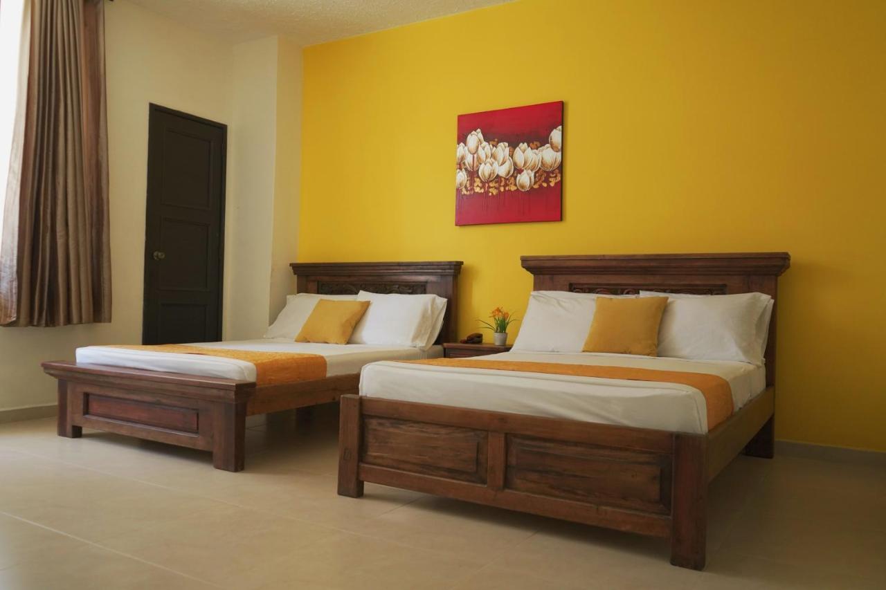 Hotel Cataluna - Soluciones Hoteleras Pereira Buitenkant foto