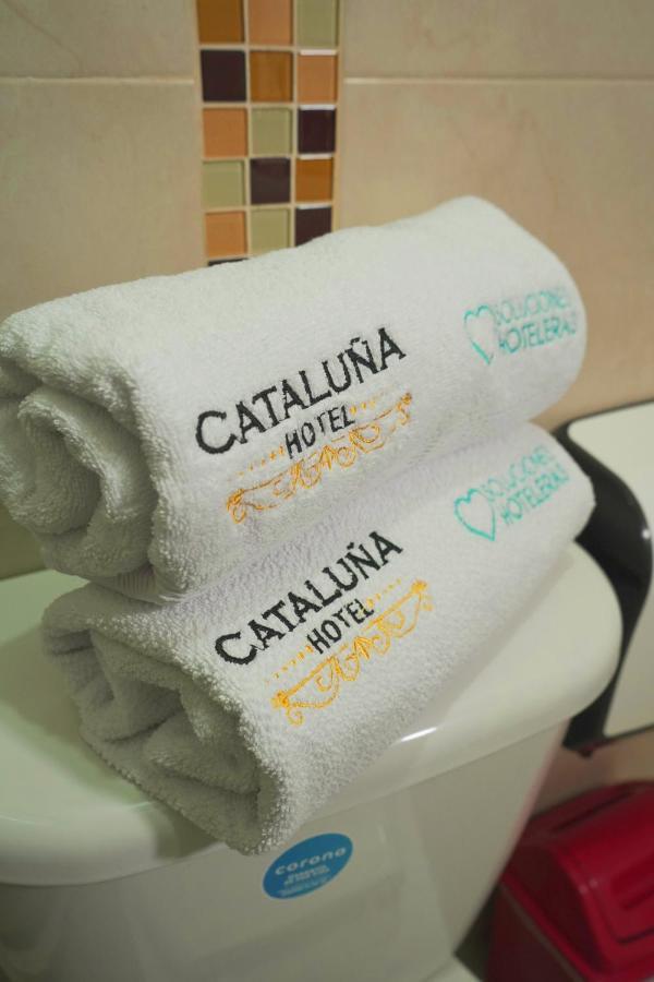 Hotel Cataluna - Soluciones Hoteleras Pereira Buitenkant foto