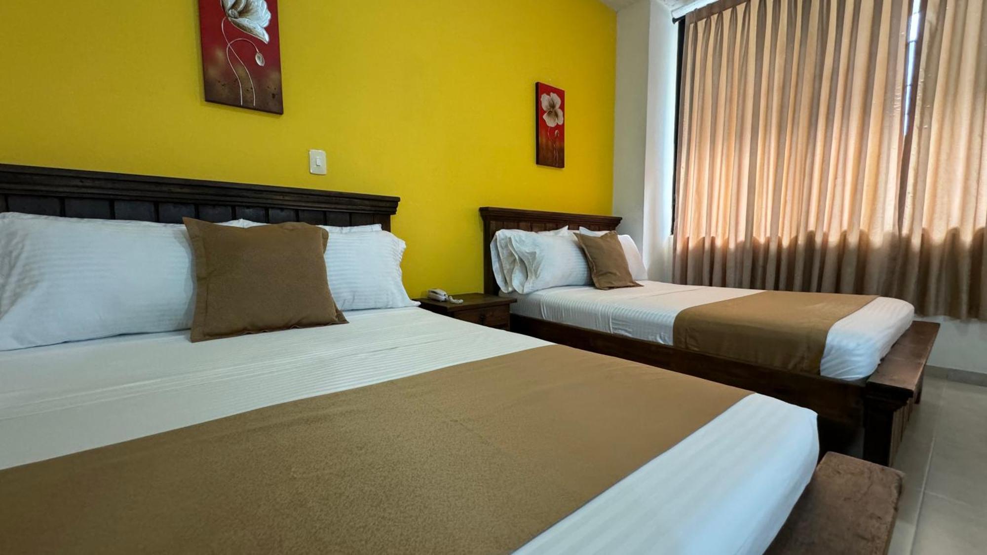 Hotel Cataluna - Soluciones Hoteleras Pereira Buitenkant foto